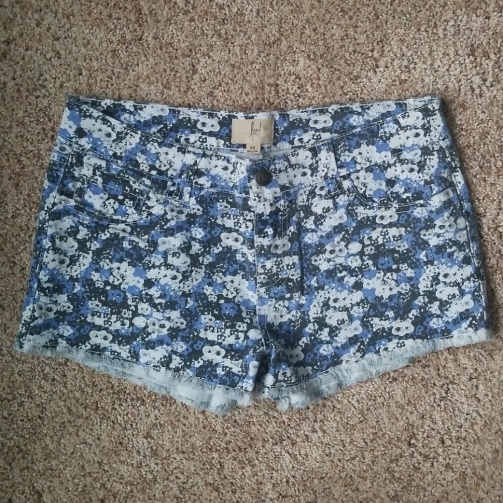 Floral Short
